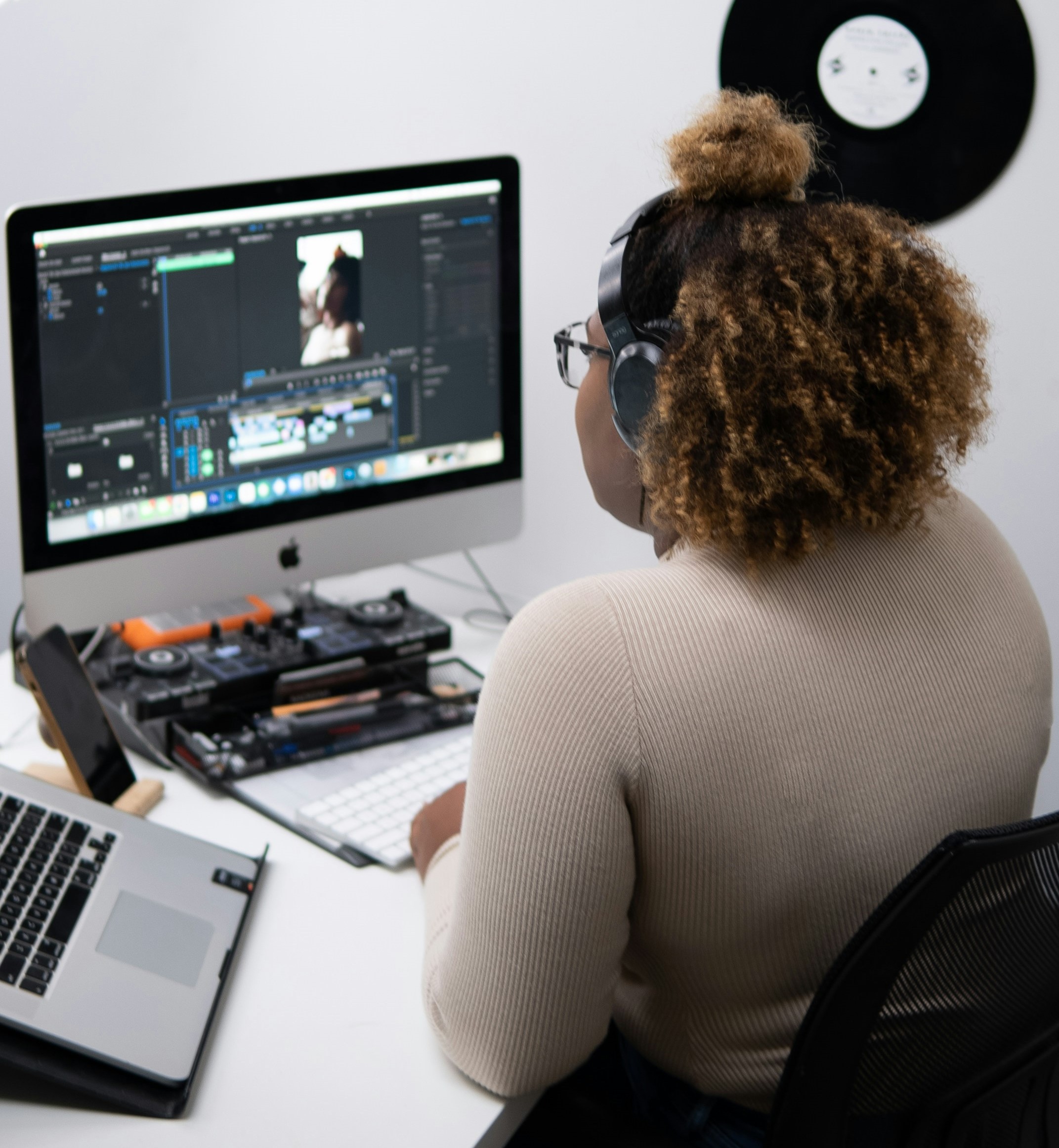 A girl doing video editing.